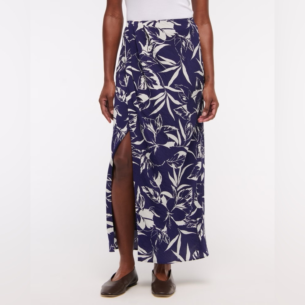 Abercrombie Mid-Rise Sarong Style Skirt